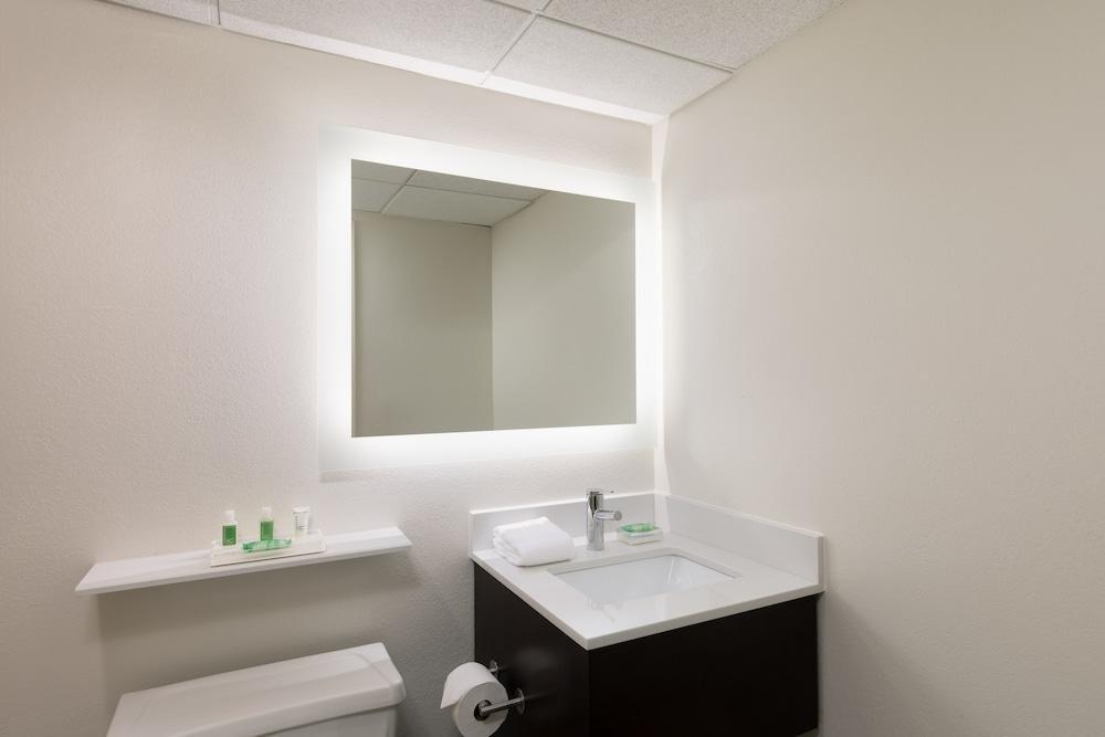 Holiday Inn Clark - Newark By Ihg Exteriér fotografie