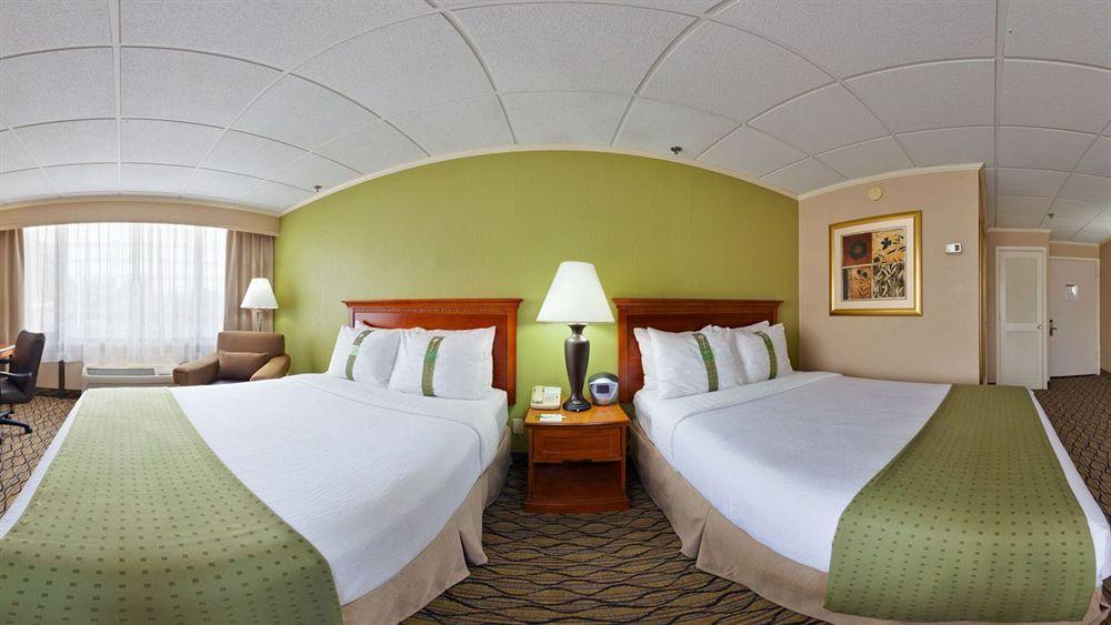 Holiday Inn Clark - Newark By Ihg Exteriér fotografie